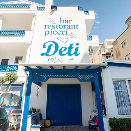 מלון Deti דורס