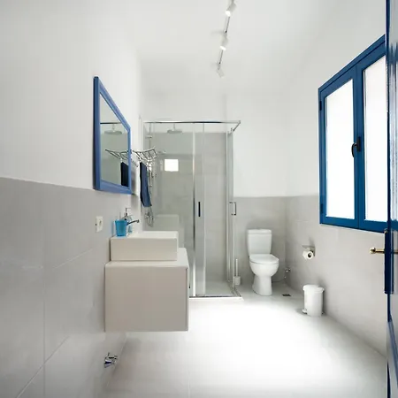 Deti Hotel